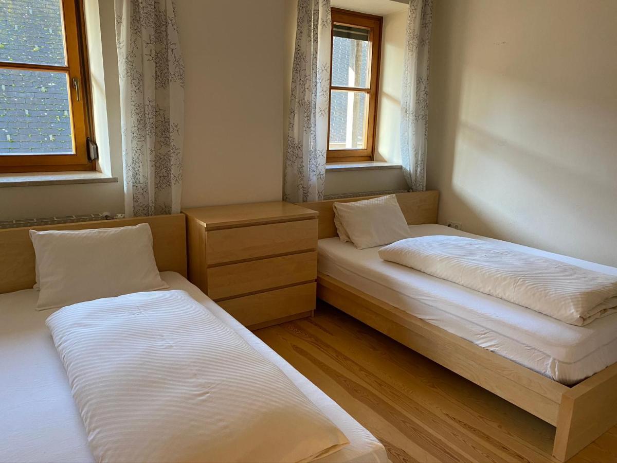 VIII Panorama-Ferienwohnung Petzenblick Smihel nad Pliberkom Exteriör bild