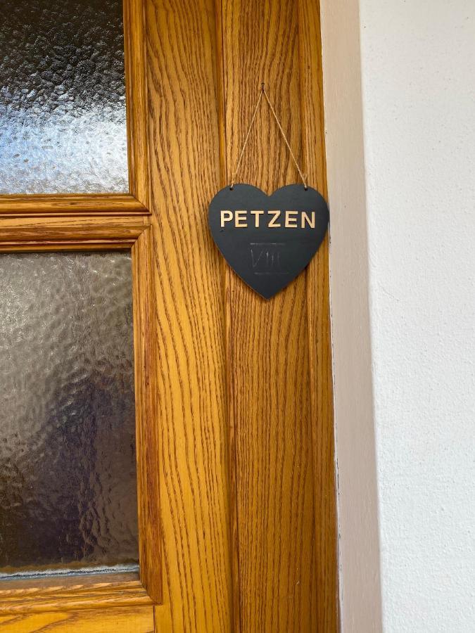 VIII Panorama-Ferienwohnung Petzenblick Smihel nad Pliberkom Exteriör bild